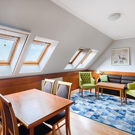 Holiday Club Apartman Hotel Hévíz Eksteriør billede