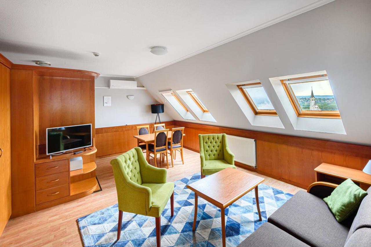 Holiday Club Apartman Hotel Hévíz Eksteriør billede
