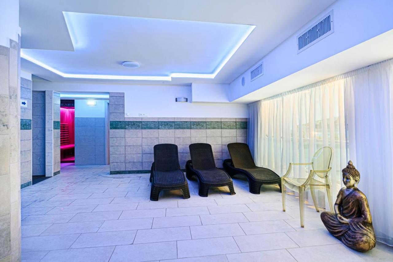Holiday Club Apartman Hotel Hévíz Eksteriør billede