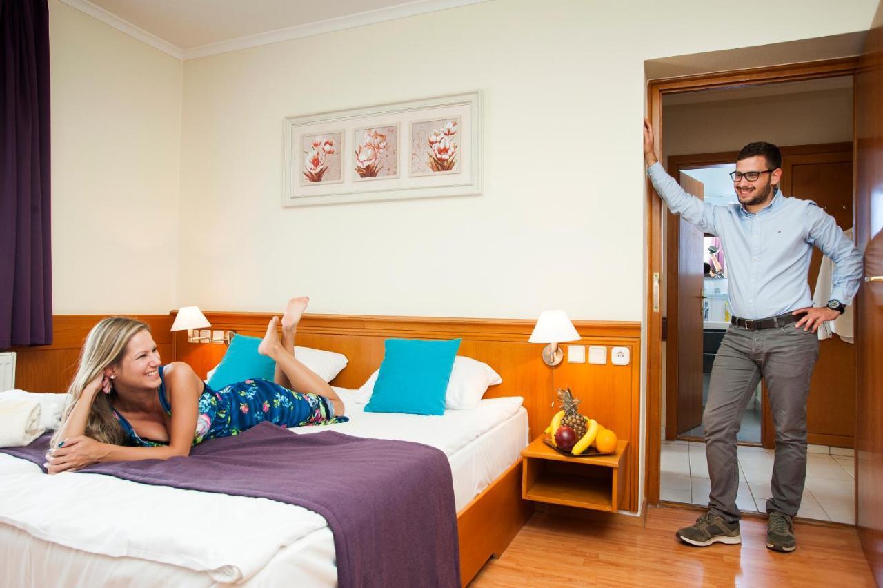 Holiday Club Apartman Hotel Hévíz Eksteriør billede