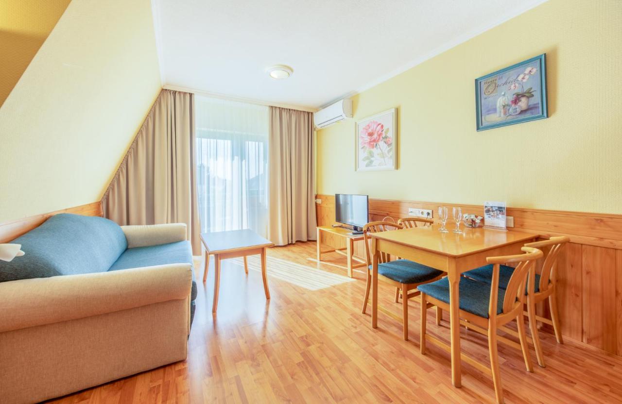 Holiday Club Apartman Hotel Hévíz Eksteriør billede