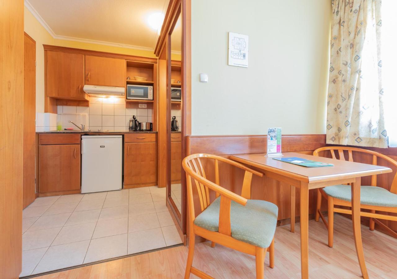 Holiday Club Apartman Hotel Hévíz Eksteriør billede