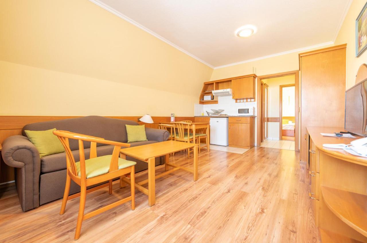 Holiday Club Apartman Hotel Hévíz Eksteriør billede